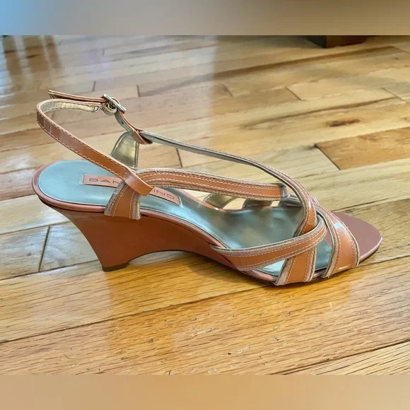 Bandolino Pink/Salmon Multi Patent Strappy Wedge Sandals Sz 7 - Picture 7 of 7